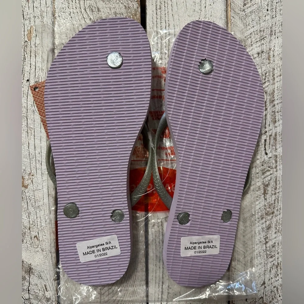 Havaianas Flip Flops - NWT